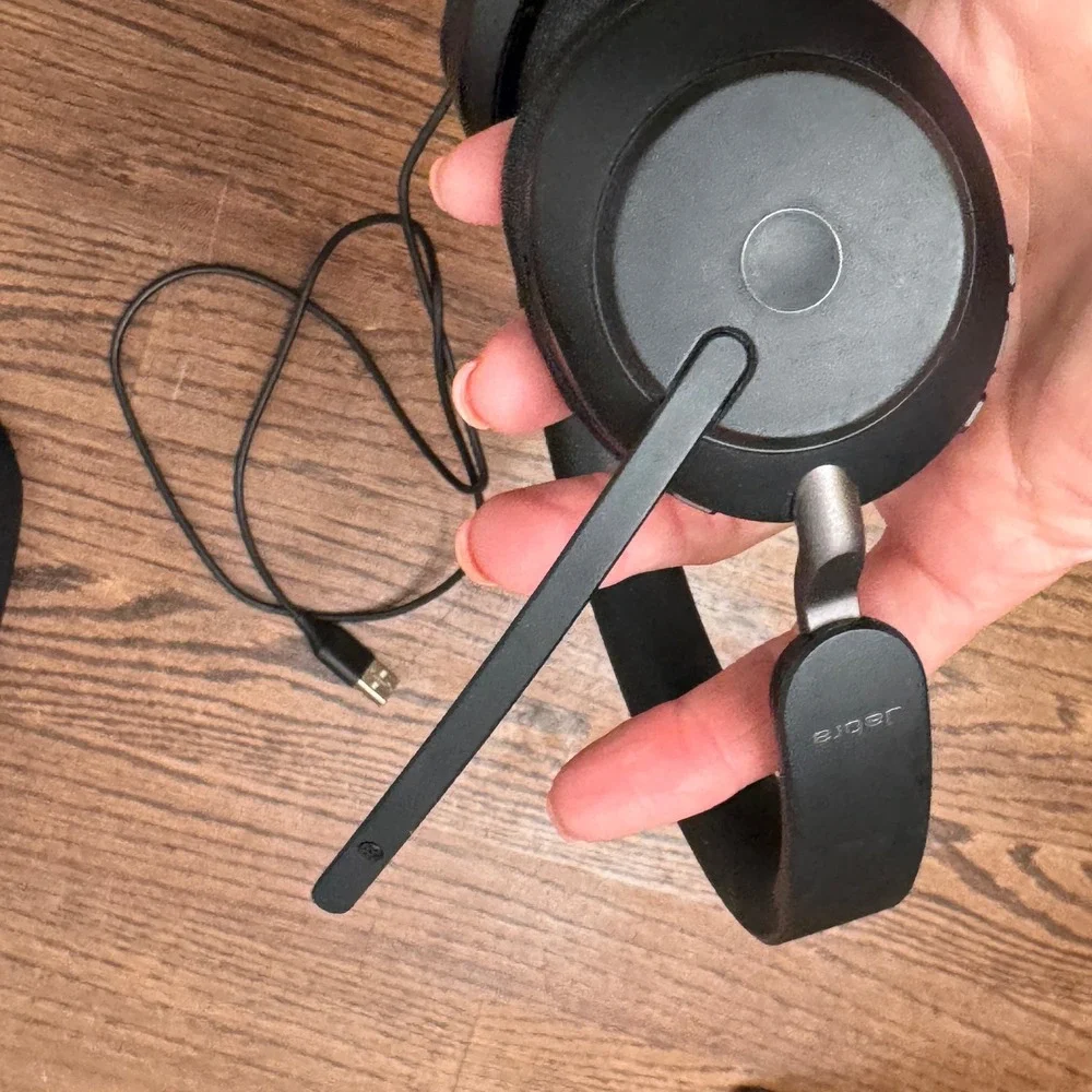 Jabra Evolve 40 Wired Stereo Headset PC Black USB A Noise Canceling Mic & Pouch